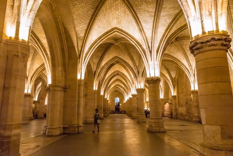L'Île de la Cité et les tours de la Conciergerie à Paris